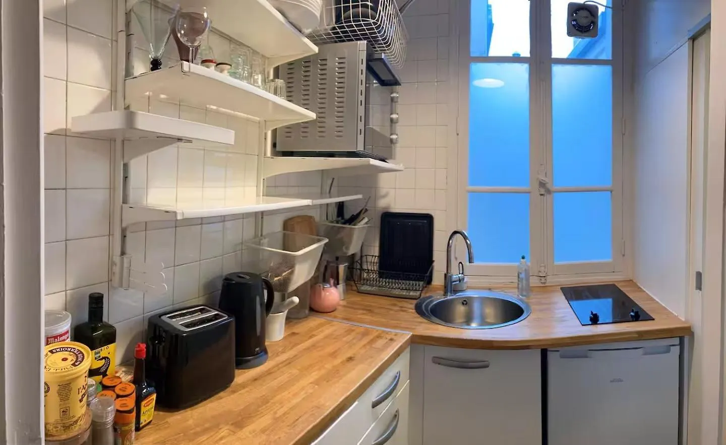 Cocon Lumineux Sous Les Toits De Paris Apartment